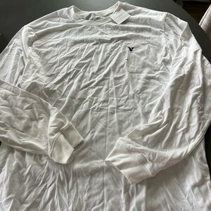 Men’s  American Eagle  White Long Sleeve  Shirt NWT